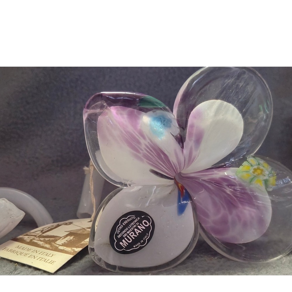 Murano Art Glass Flower Figurine Lavender White Made in Italy AS IS Broken Piece